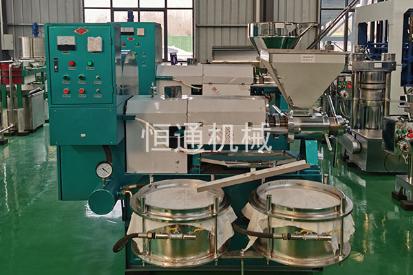 �úú���ե�͙C���C�����ͳ���Ʒ�|